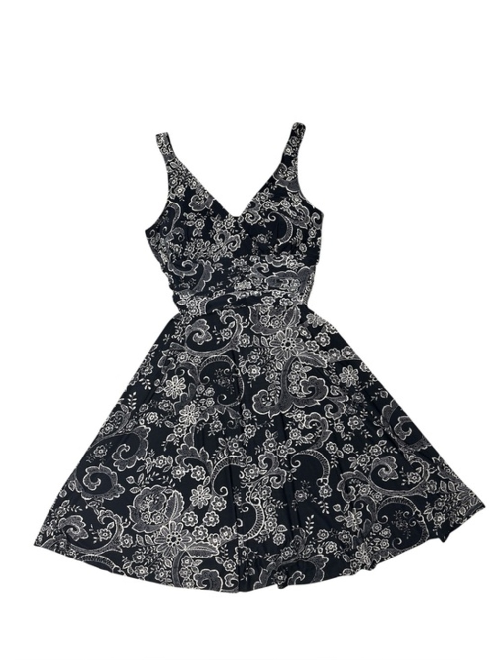 ⭐️ R&K Black & White Paisley Fit-and-Flare Dress- size 6P